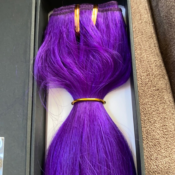 PURPLE Beyond the beauty 100% human hair clip extensions - Picture 3 of 11